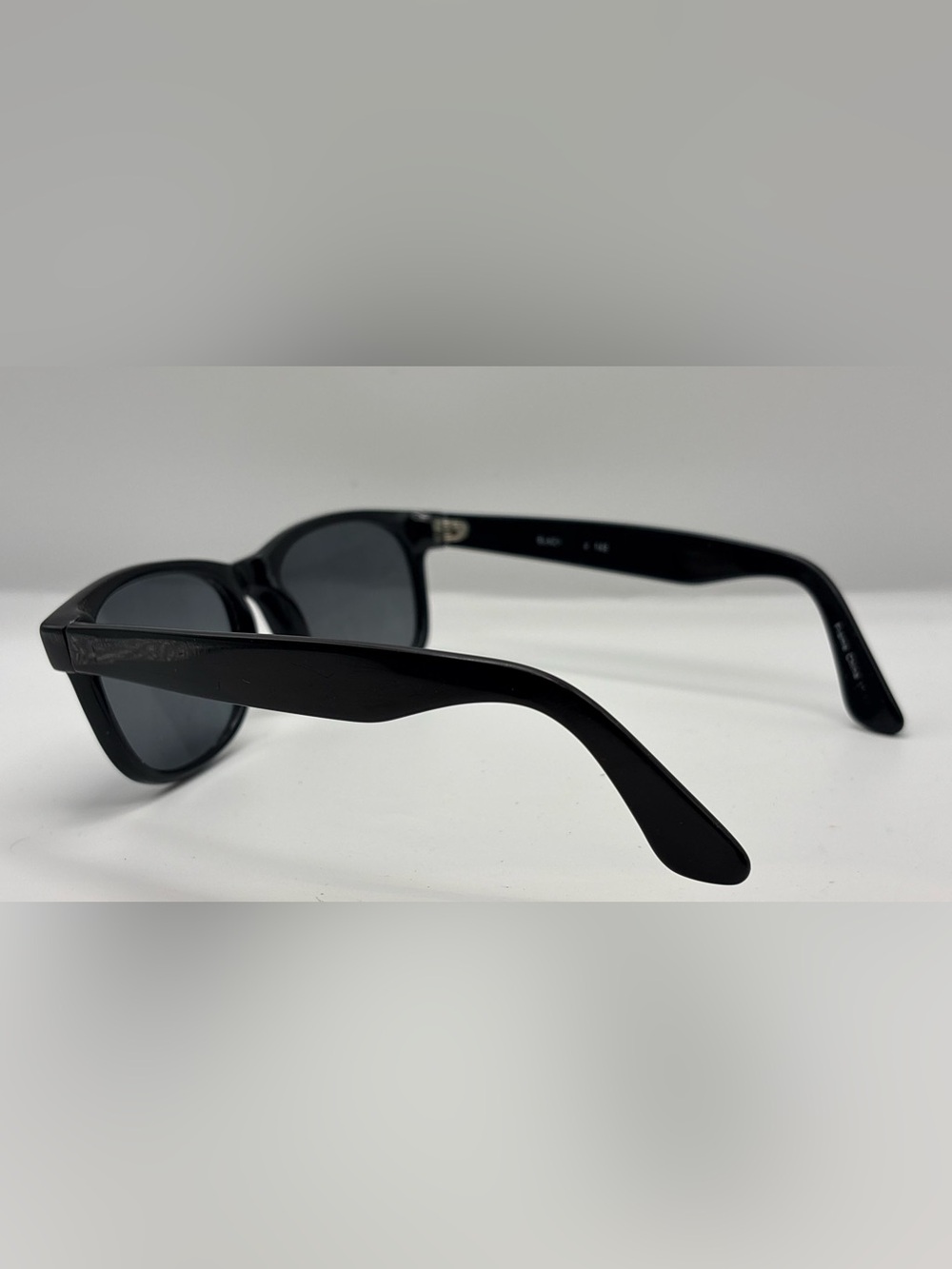 Kirkland Signature Abruzzo Black Oval Sunglasses Frames Only - Picture 5 of 8